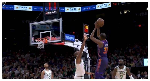 包含杜兰特迎来五赛季出色发挥,拜仁观众热烈欢呼!的词条 包含杜兰特迎来五赛季出色发挥,拜仁观众热烈欢呼!的词条